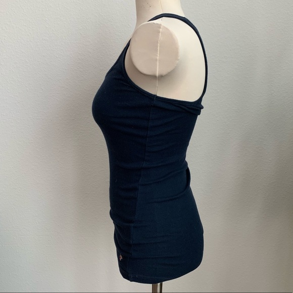 Hollister tank top (size M) - Picture 2 of 4